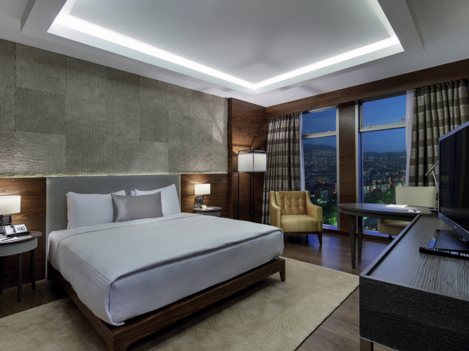 Double Suite