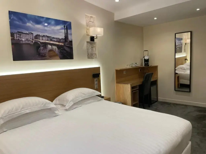 Lion d'Or Paris Hotel