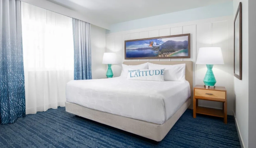 Accessible Double Suite with mountain view