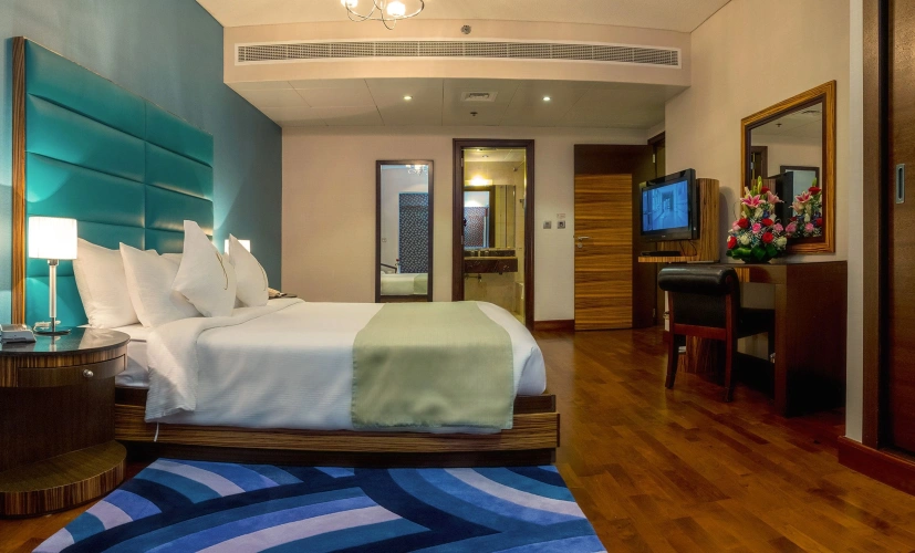 4 Bedrooms Penthouse Apartment