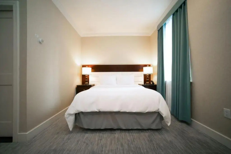 Hotel Stanford