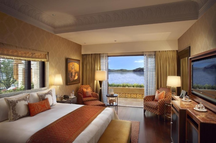 Luxury Double Suite