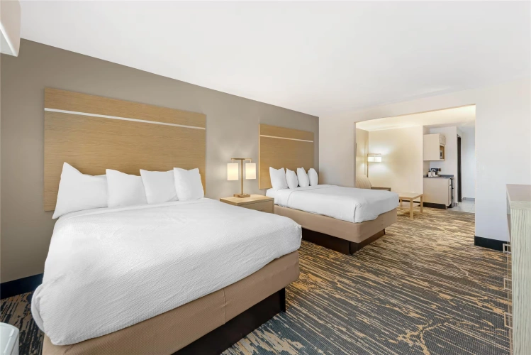 Quadruple room