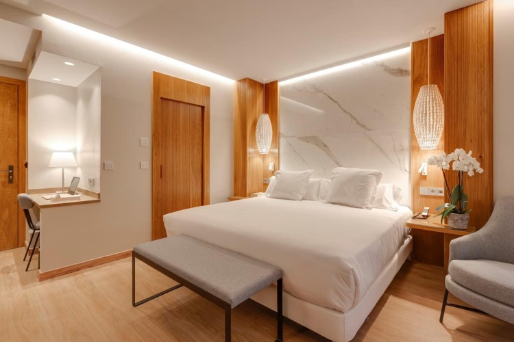Double Suite with Hammam, Jacuzzi and Sauna