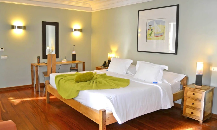 Standard Double Suite