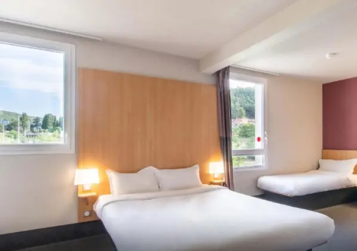 Family Disability Access Quadruple room