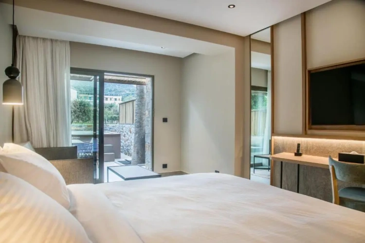 Classic with Outdoor Hot Tub Double room with garden view