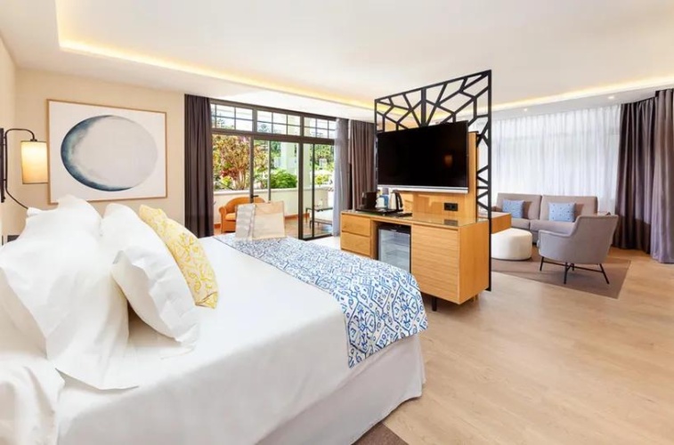 Gold Level Family Suite