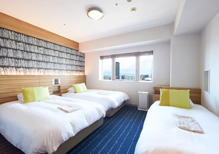 Triple room