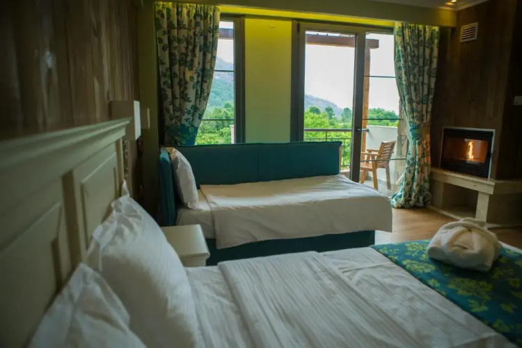 Irenes Resort