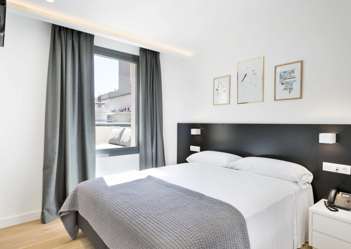 2 Bedrooms Deluxe Apartment