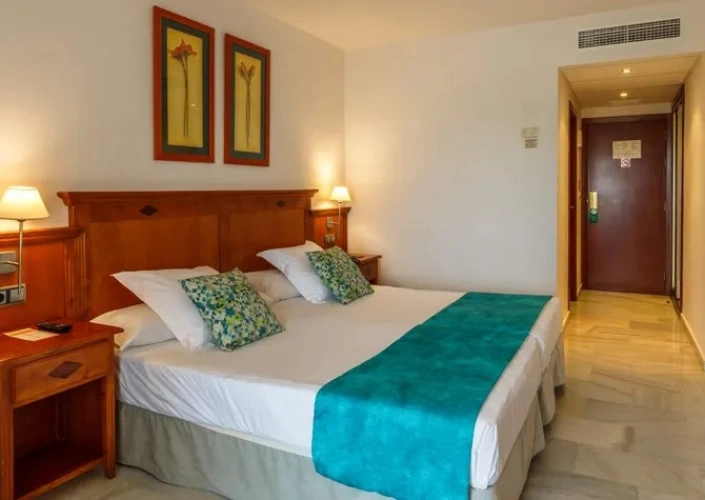 Twin room