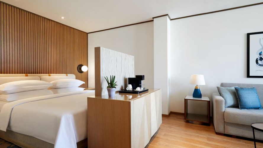 Double Junior Suite with balcony and with city view
