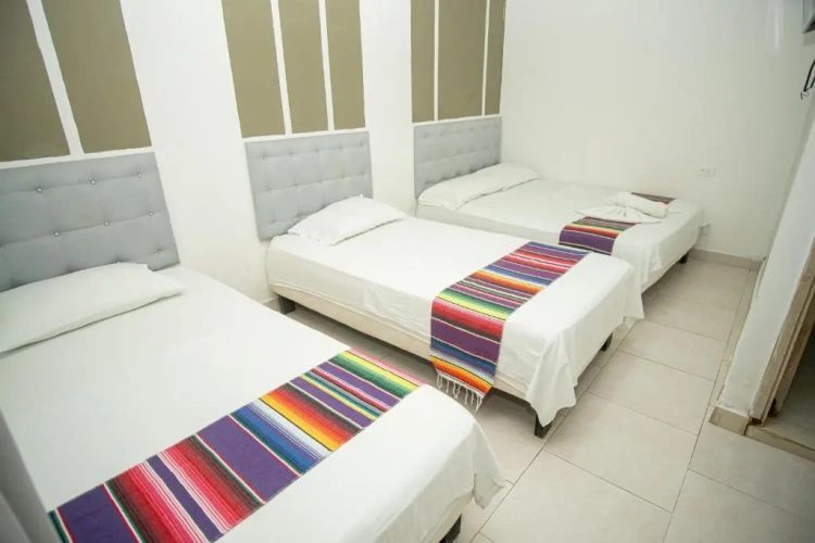 Standard Triple room