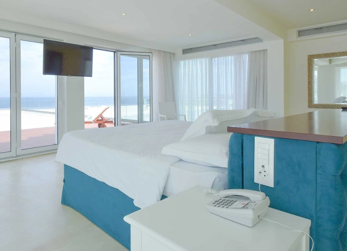 Penthouse Suite