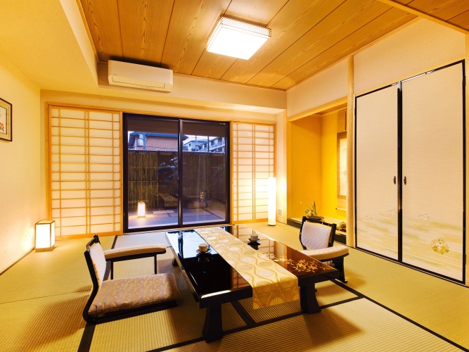 Japanese-Style with Private Stone Garden room