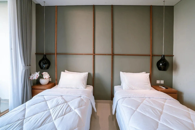 Deluxe Twin room with Hill View