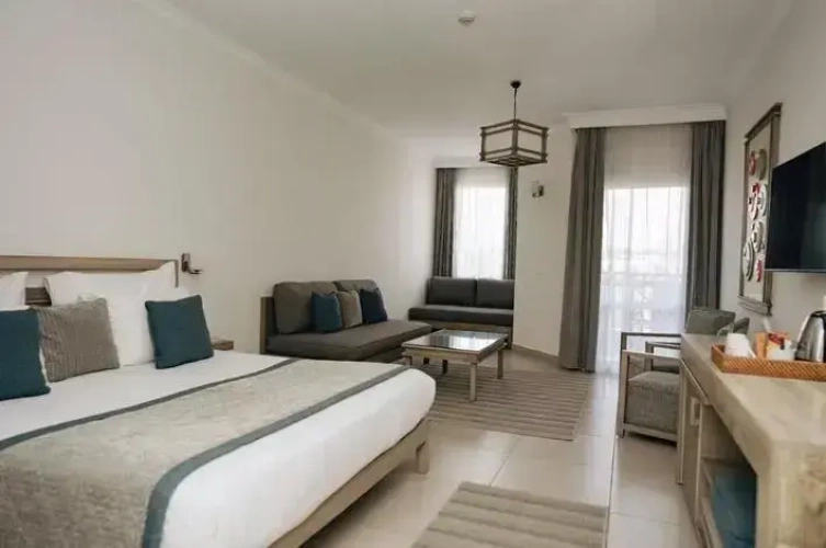 Superior Deluxe Double room with pool view