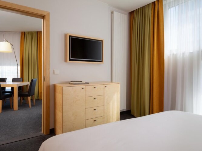 Фотография номера гостиницы Аэропортсити Плаза Санкт-Петербург