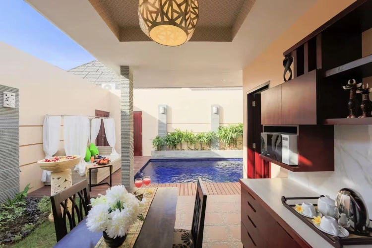 2 Bedrooms Villa
