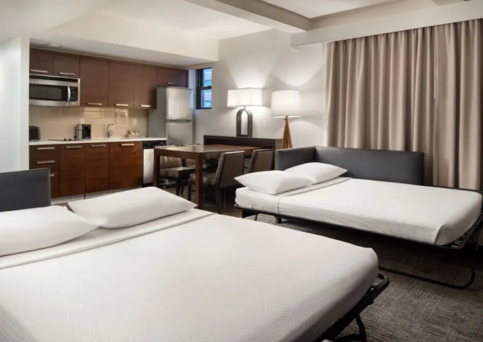 Executive Premium Quadruple Suite