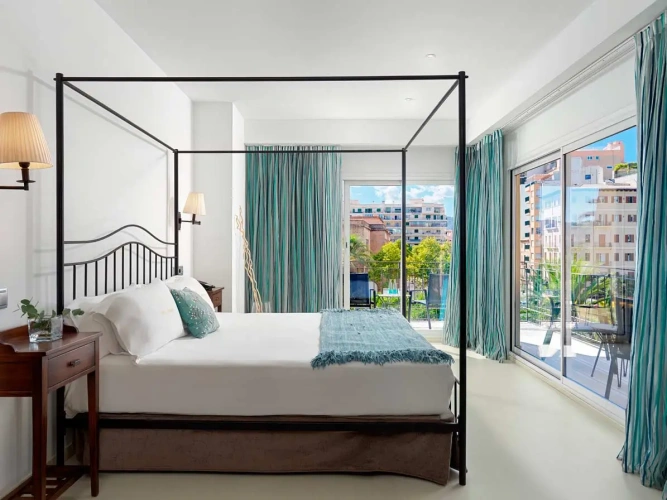 Classic Twin Suite