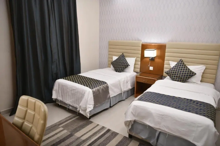 2 Bedrooms Quadruple Apartment
