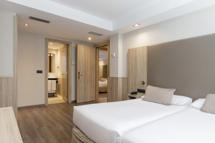 Civera Hotel