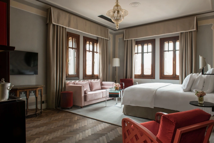Deluxe Double Suite