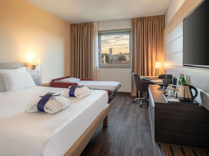 Executive with sofa Double room