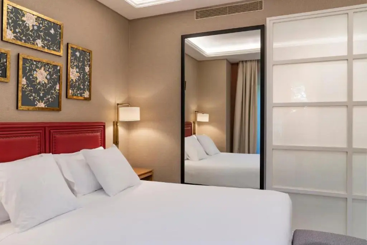 Hotel Vincci Molviedro