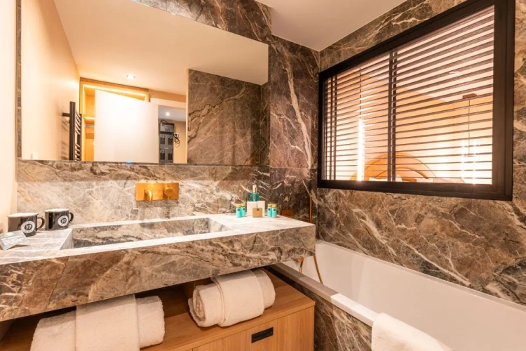 Fahrenheit Seven Suite with Village View