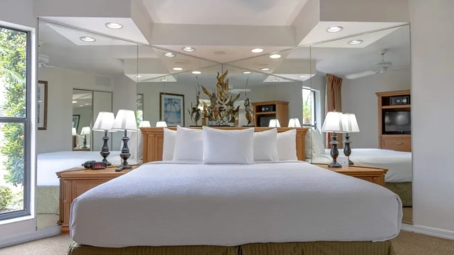 1 Bedroom Accessible Double Suite