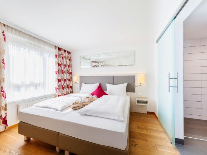 Double Suite