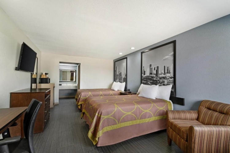 Quadruple room