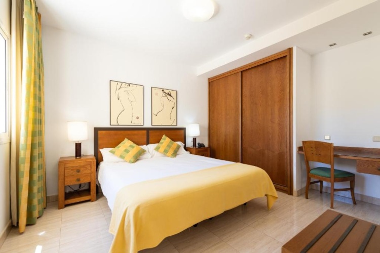 1 Bedroom Double Apartment