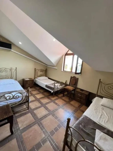 Deluxe Family Suite