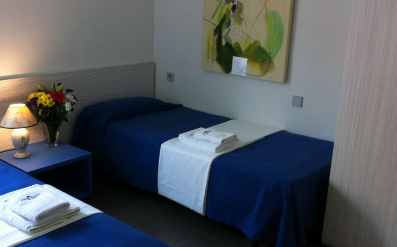2 Bedrooms Superior Apartment with partial sea view