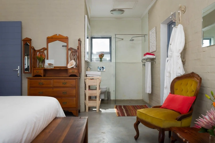Double Honeymoon Suite