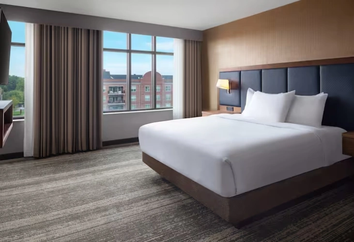 2 Rooms Hearing Accessible Double Suite