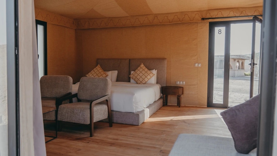 Oasis Lodge