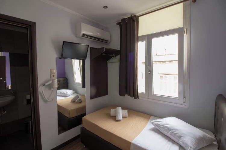 Cosmopolit Hotel