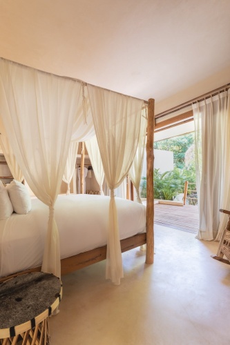 Cenote Lower Double Suite
