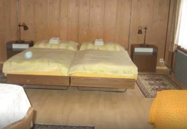 Twin room