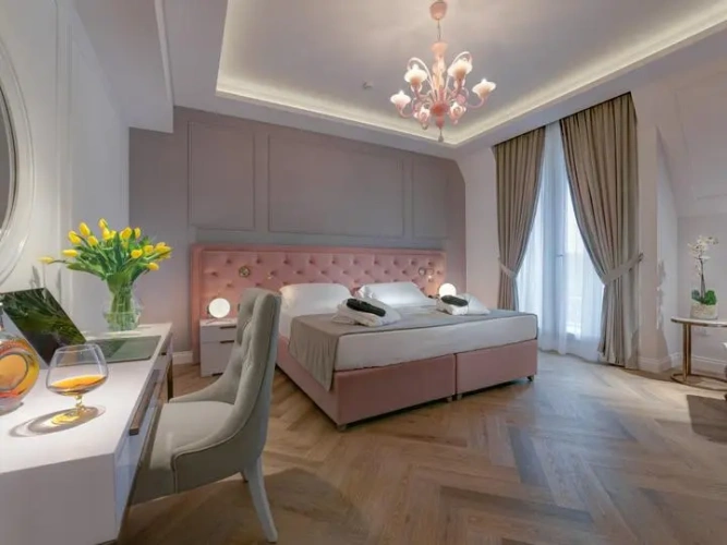 Premier Twin room