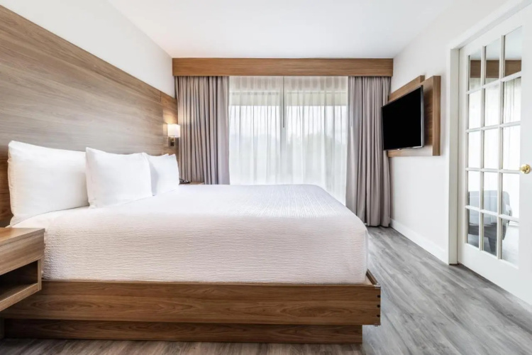 Atrium Inn Vancouver photo 10