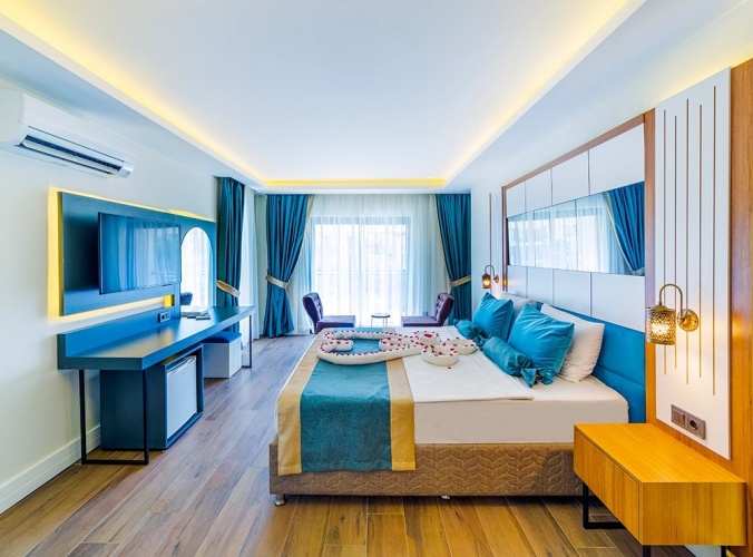 Deluxe Suite