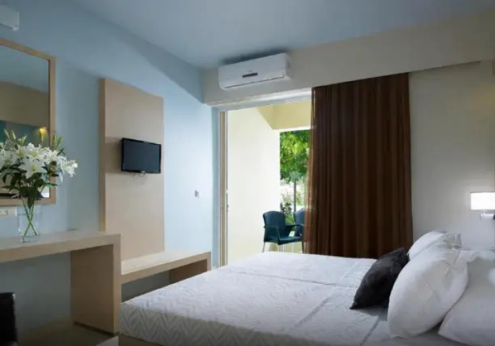 Quadruple Suite