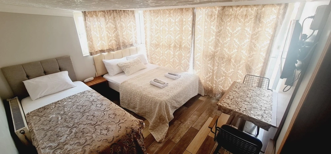 Triple room