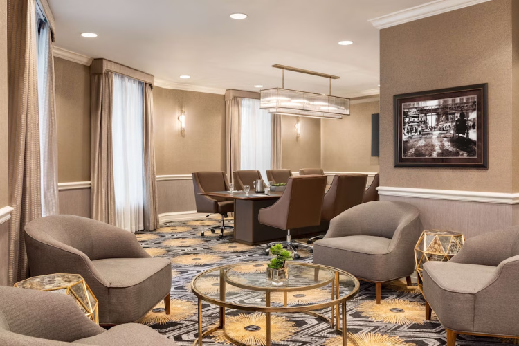 Martinique New York on Broadway, Curio Collection by Hilton photo 27